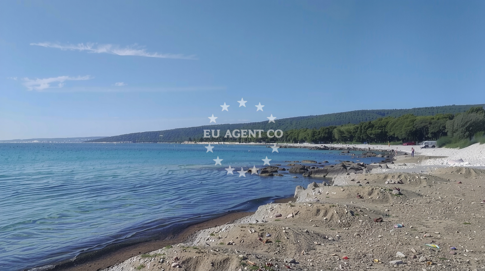 Beach facilities and surroundings at Tarej beach in Merag 2, Cres, Cres