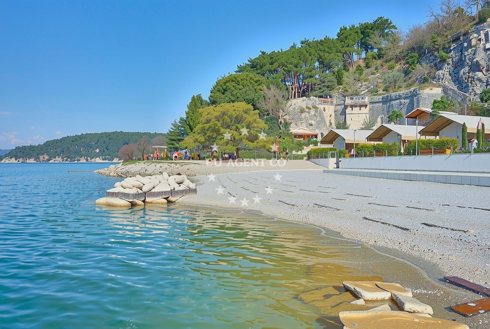 Additional view of Tarska vala beach in Lanterna 1, Poreč