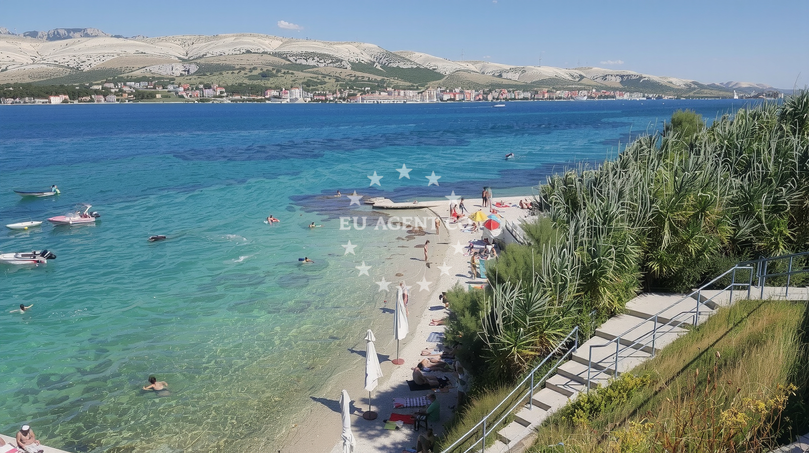 Overview of Tartanovo beach in 1 Ulica Ante Šugara, Pag