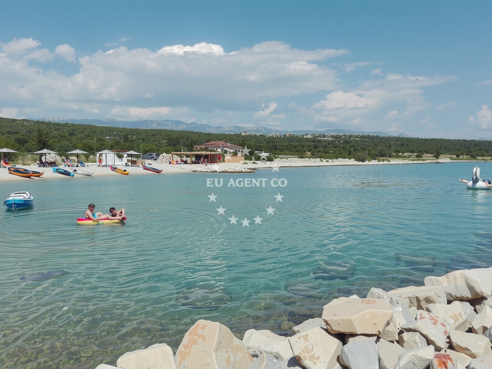 Additional view of Terra Park beach