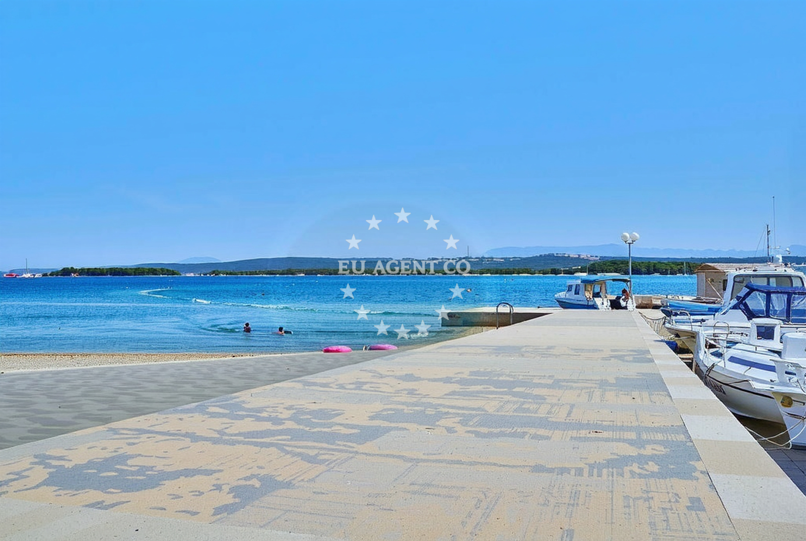 Additional view of Tkon beach in Ispod Volta 16, Tkon
