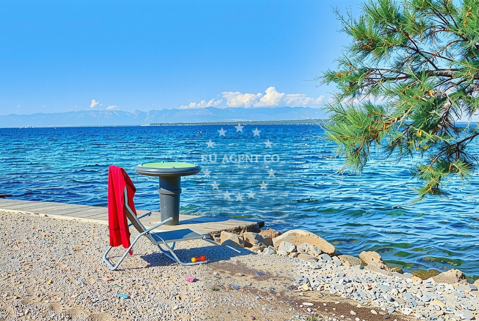 Additional view of Tratica beach in 38 Svetog Kuzme i Damjana, Ugljan