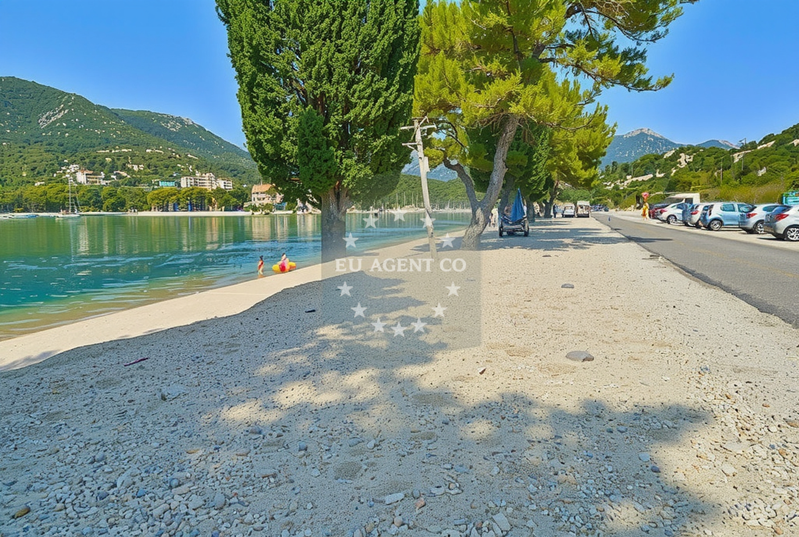 Additional view of Trg Ploca beach in Put Portine 21, Baćina