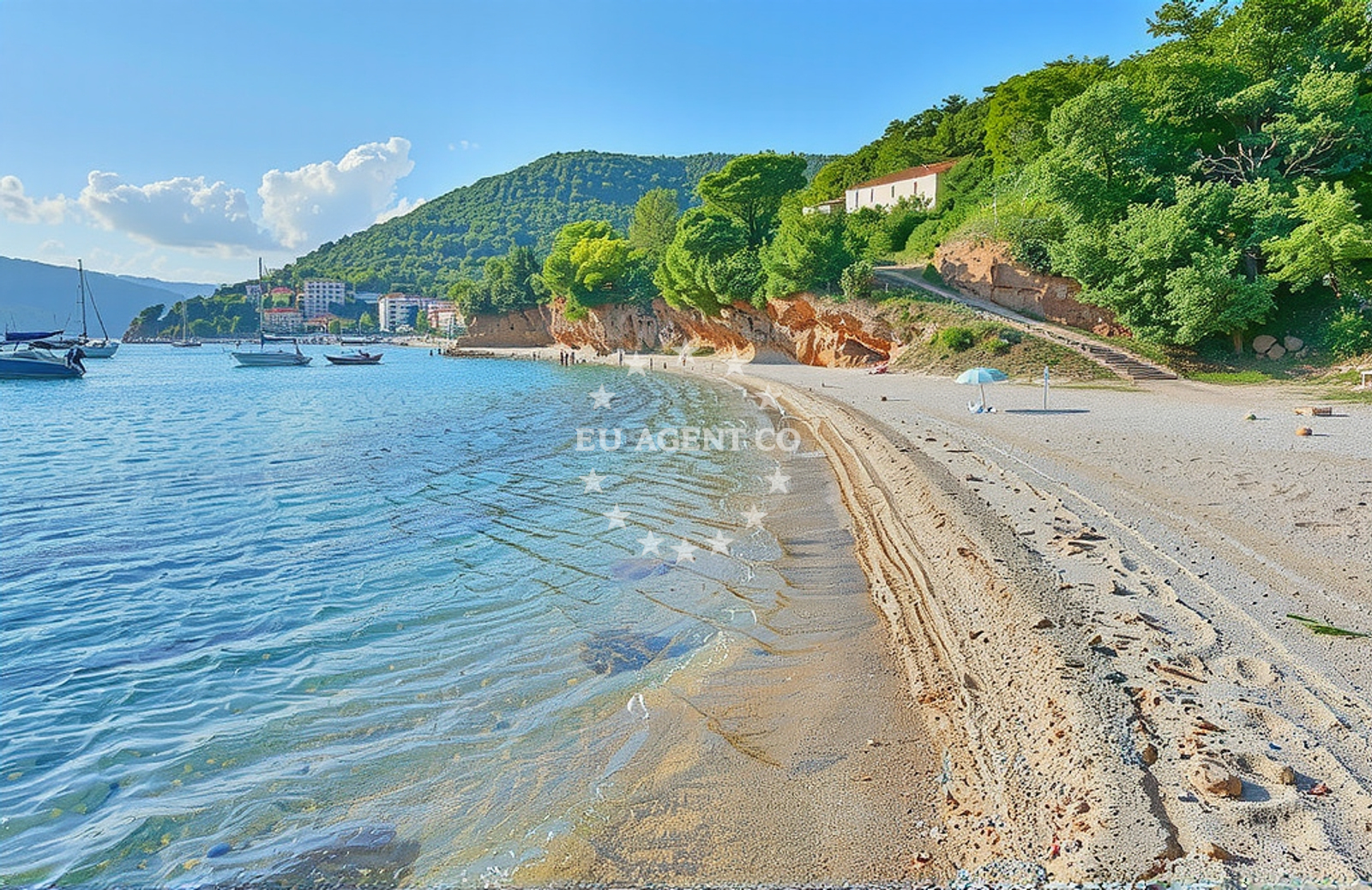 Additional view of Trget: beaches and coves (3) in Trget