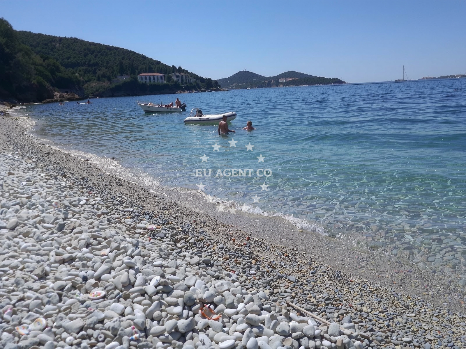 Additional view of Tri brata beach in 40 Štikovica, Zaton