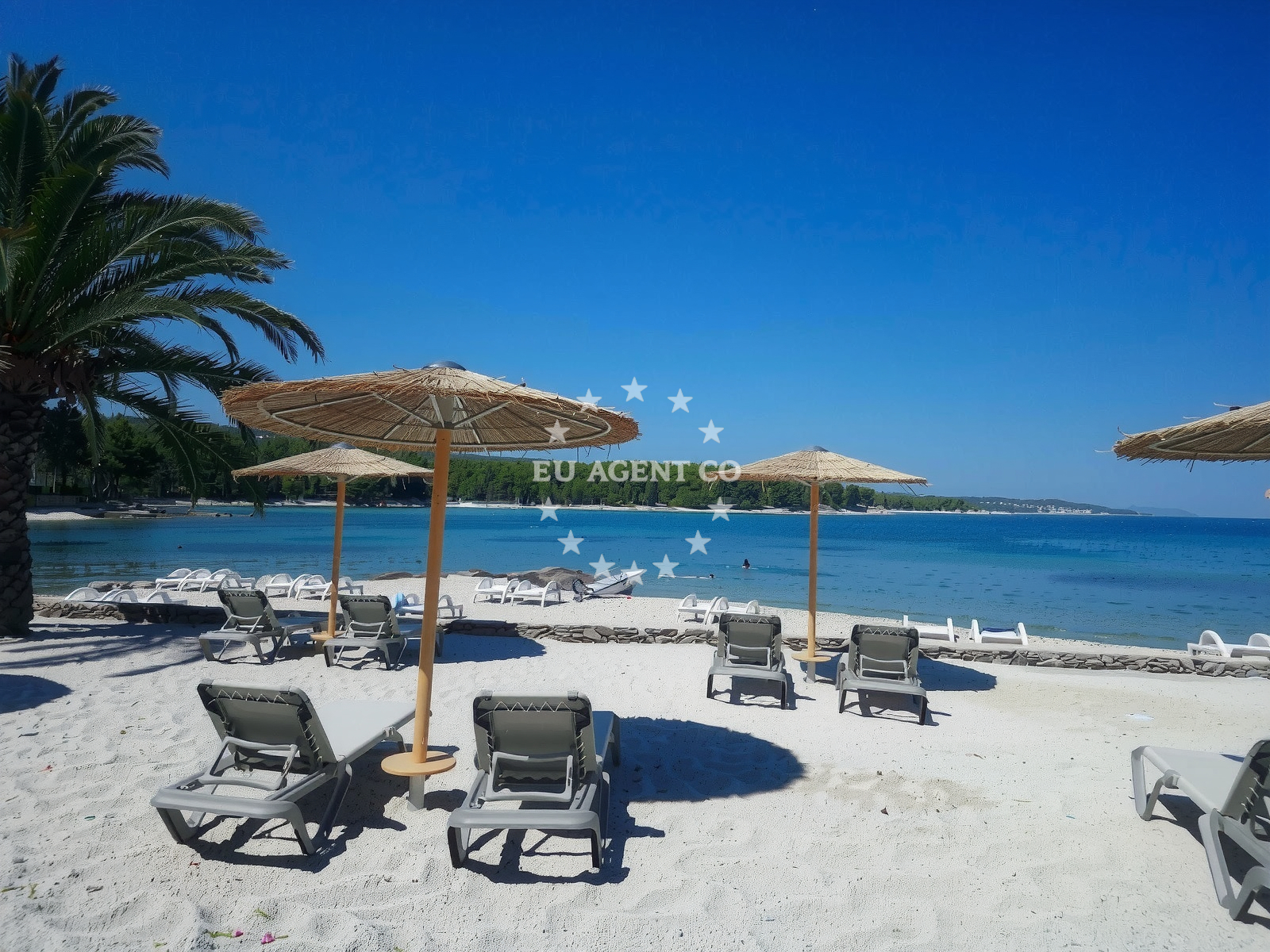 Sea and coastal view of Tri Mosta II beach in Ivana Gorana Kovacica 20a, Supetar