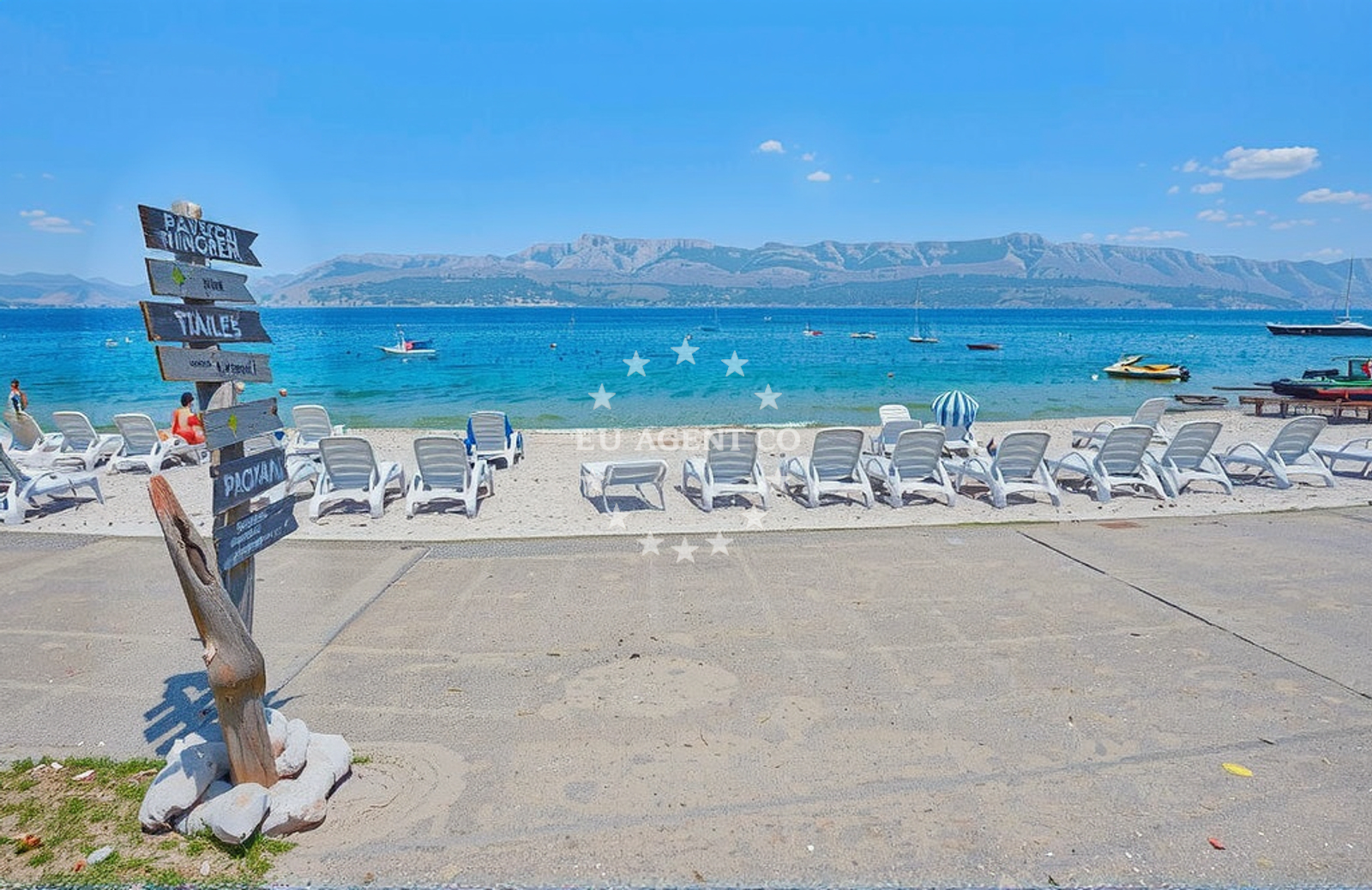 Additional view of Tri Mosta II beach in Ivana Gorana Kovacica 20a, Supetar