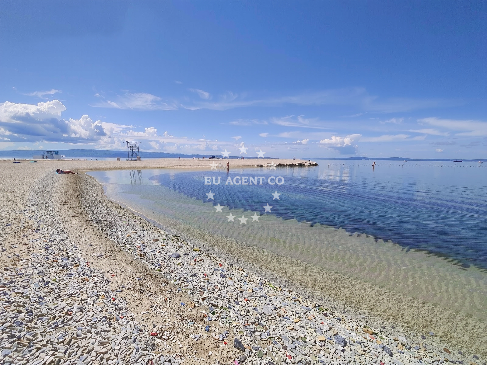 Additional view of Trstenik beach in Ulica Ivana pl. Zajca 18, Split