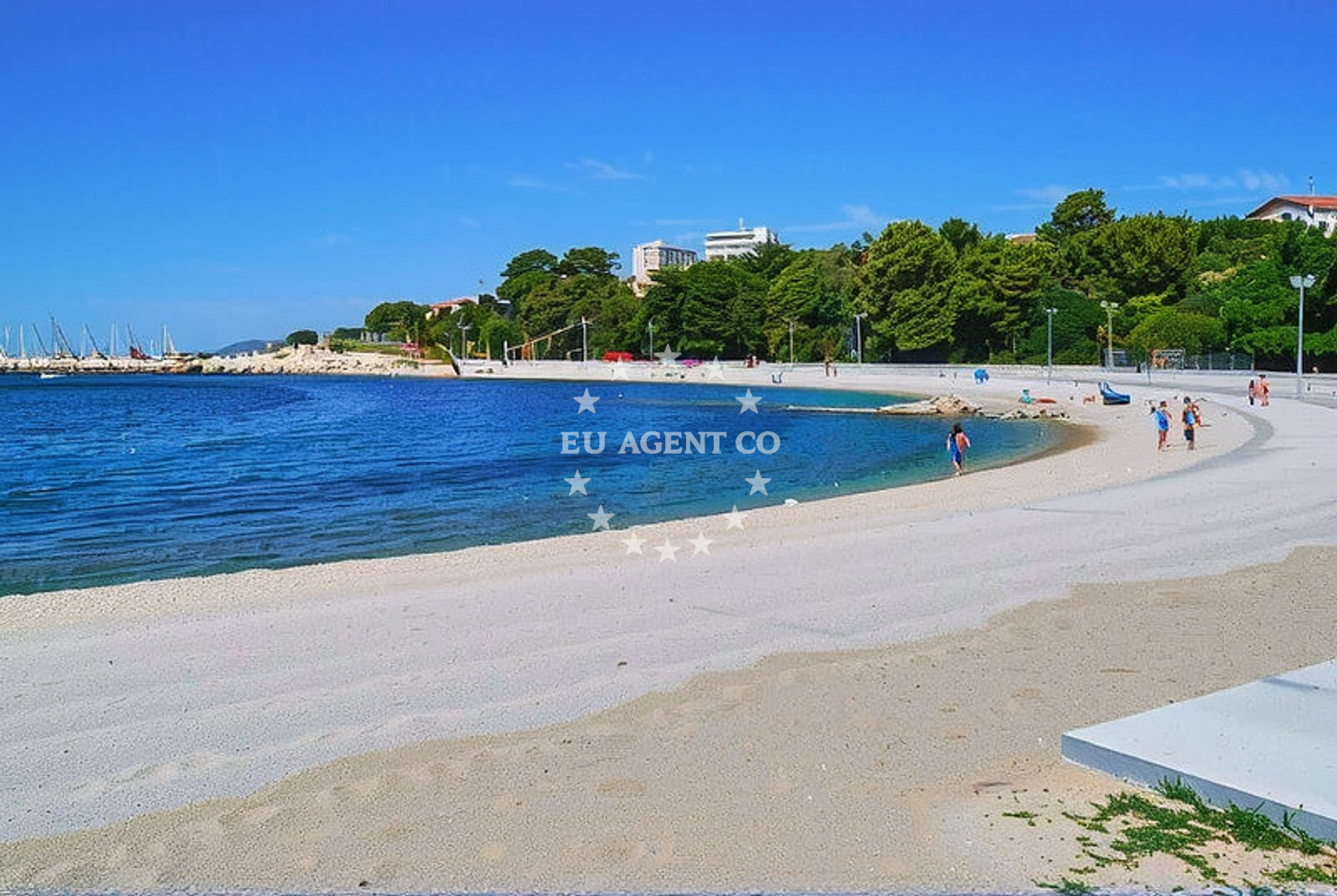 Additional view of Trstenik beach in Ulica Ivana pl. Zajca 18, Split