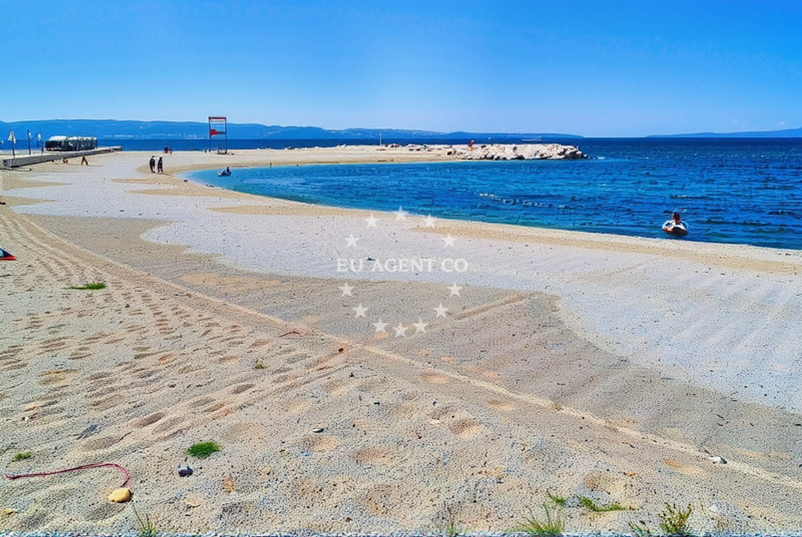 Additional view of Trstenik beach in Ulica Ivana pl. Zajca 18, Split
