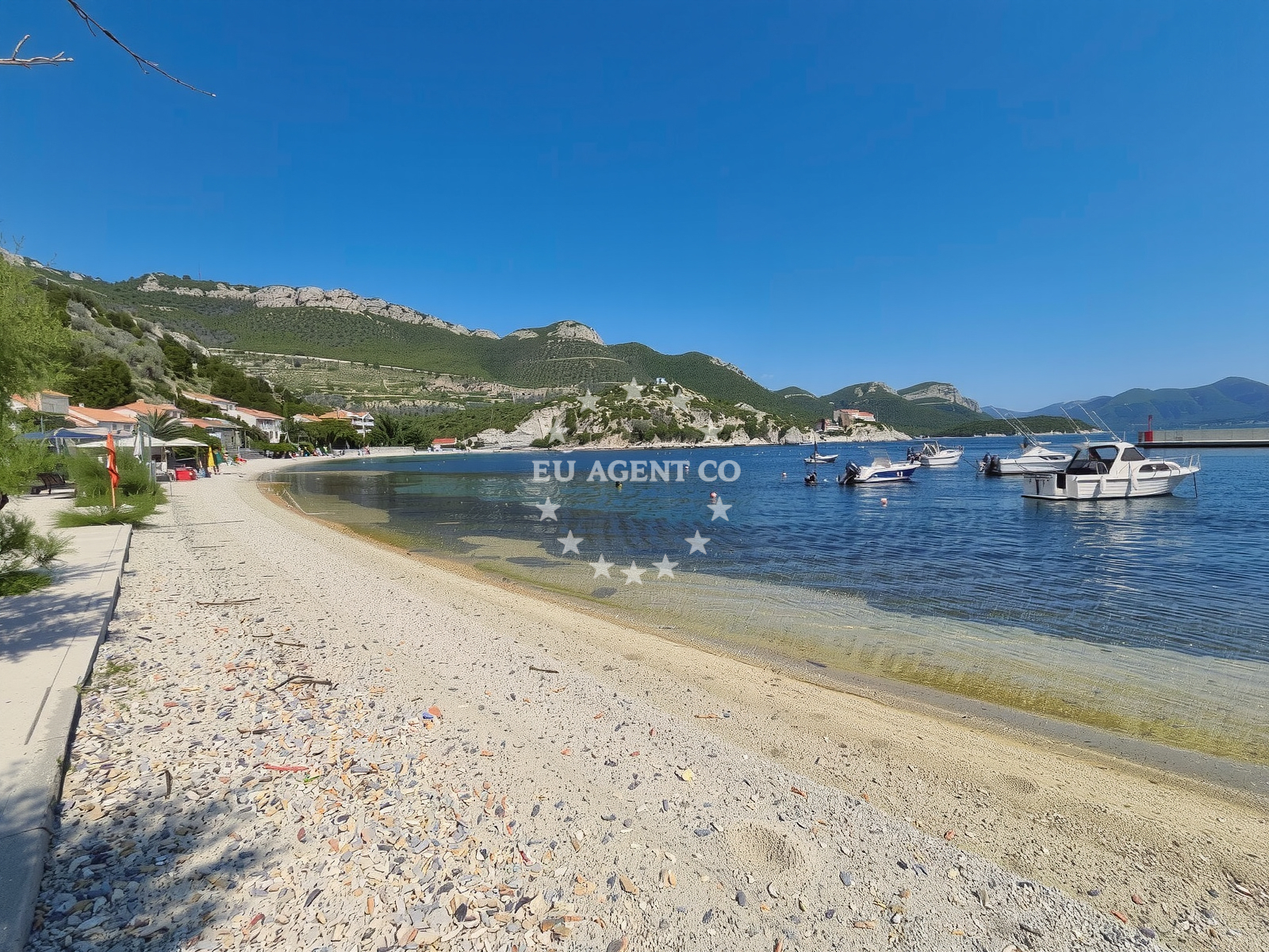 Overview of Trstenik beach in , Trstenik