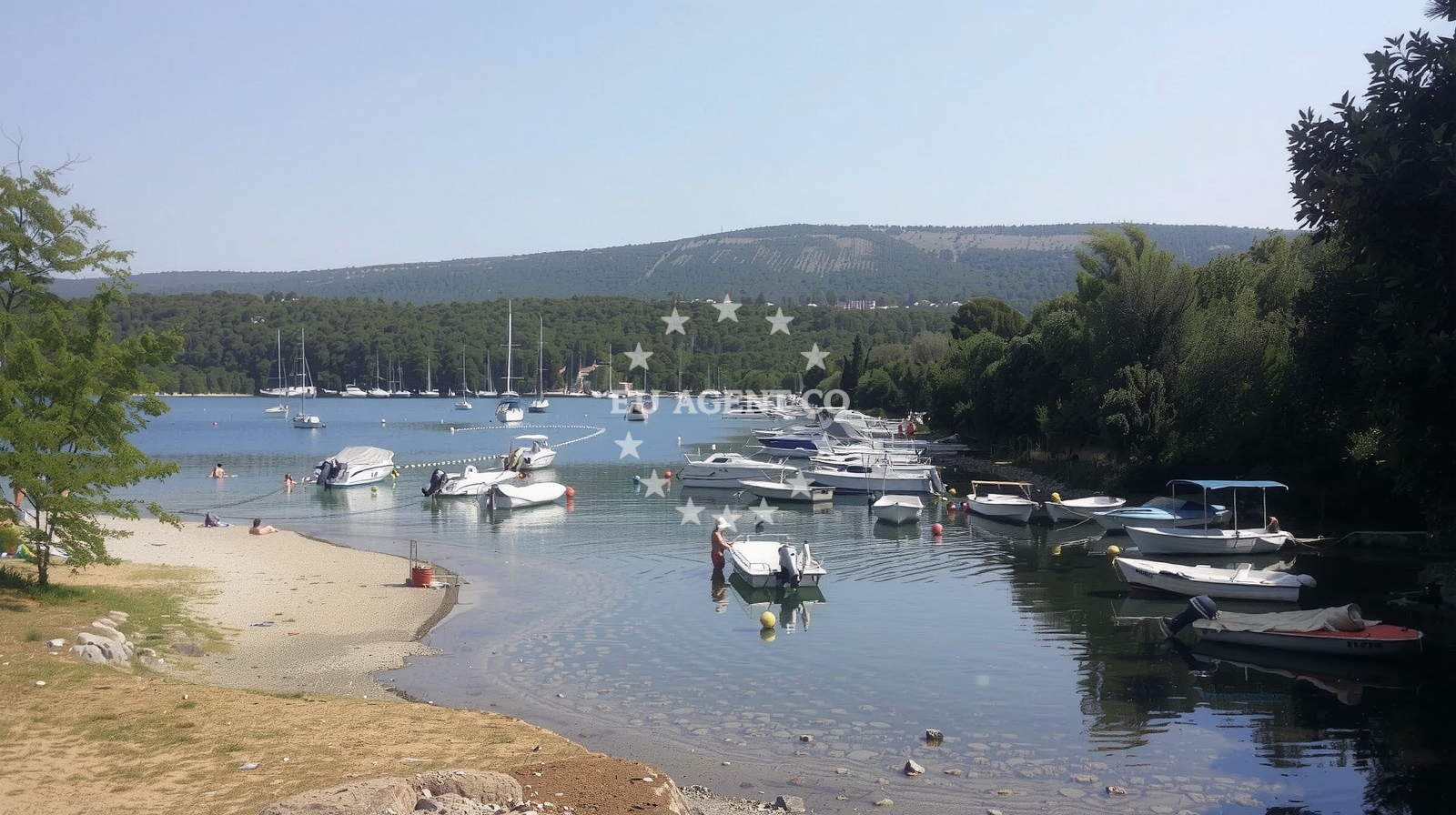 Additional view of Tunarica beach in Diminici 67, Diminići