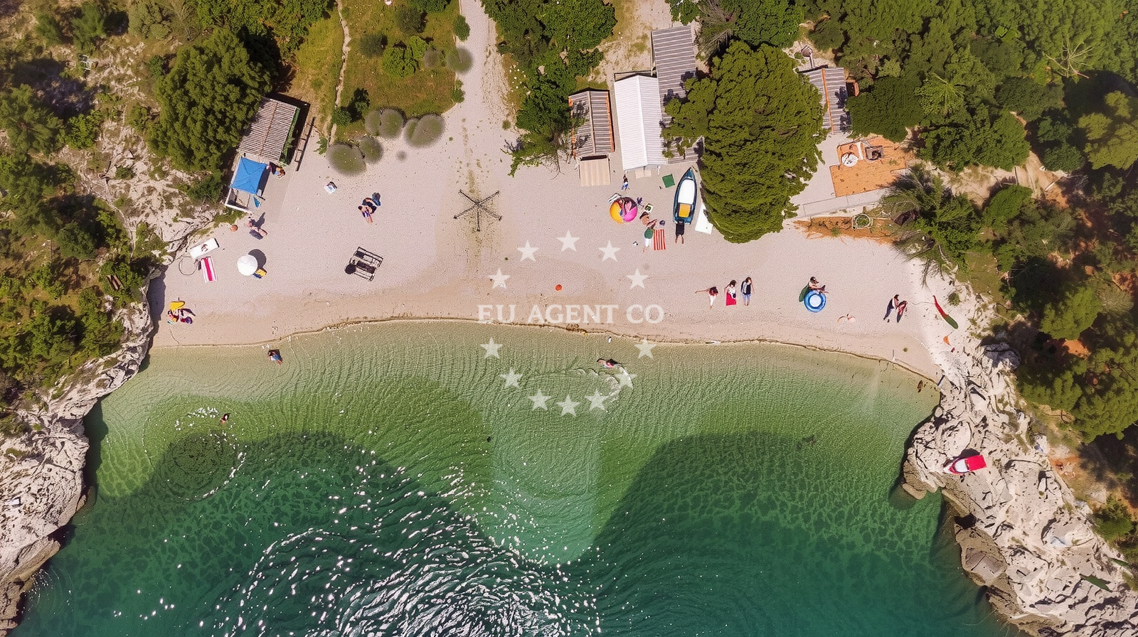 Additional view of Uboka beach in Moscenice 77 Rovini Rovini, Mošćenice