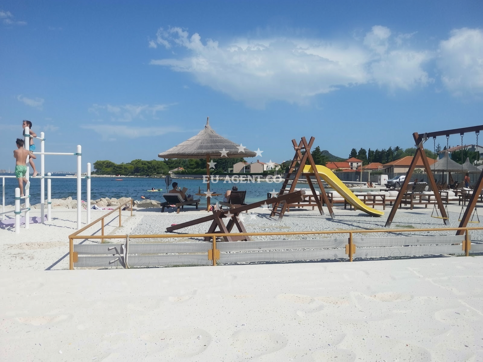 Additional view of Ugljan beach in Tratica 2E, Ugljan