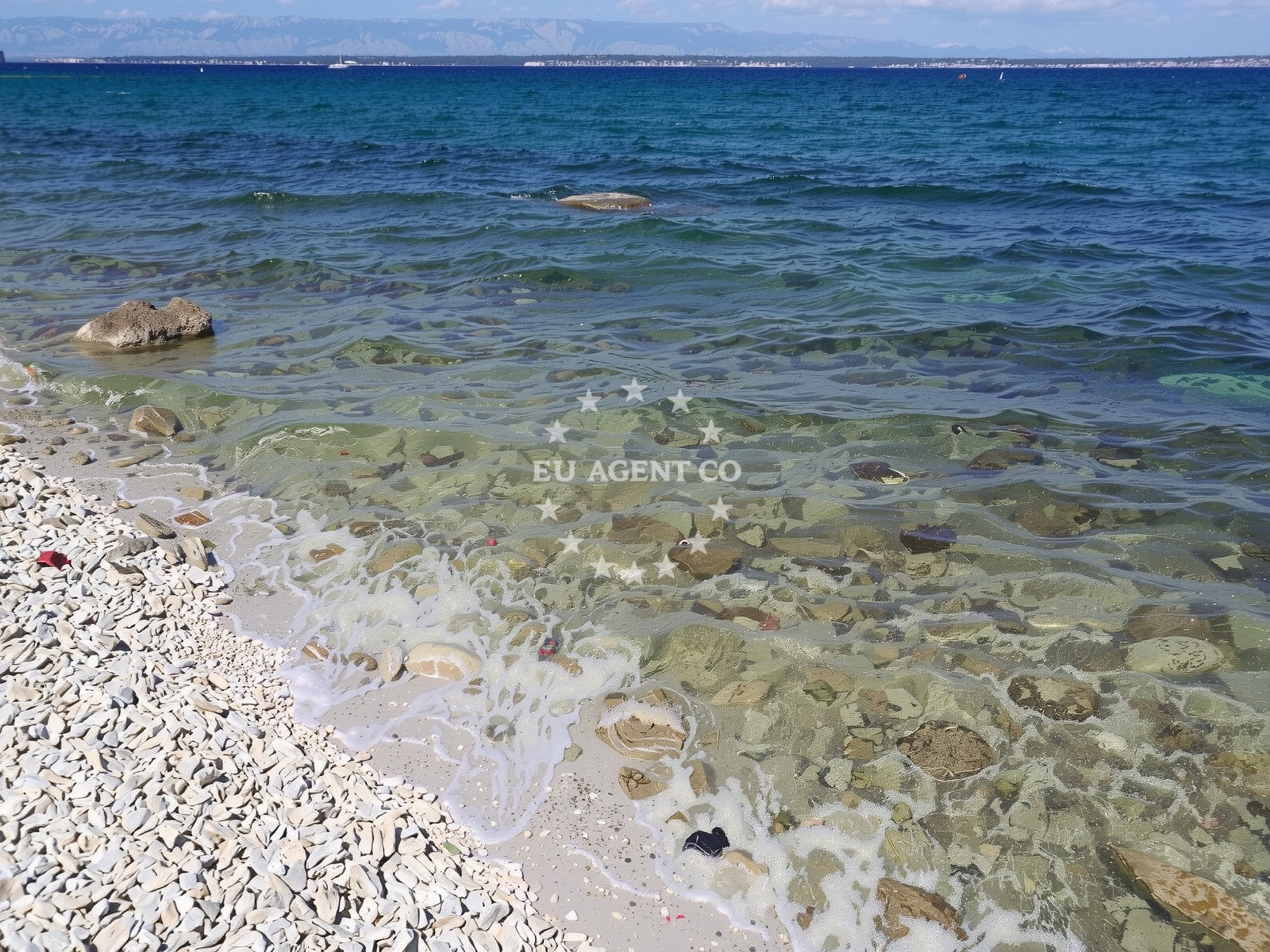 Additional view of Ugljan beach in Tratica 2E, Ugljan