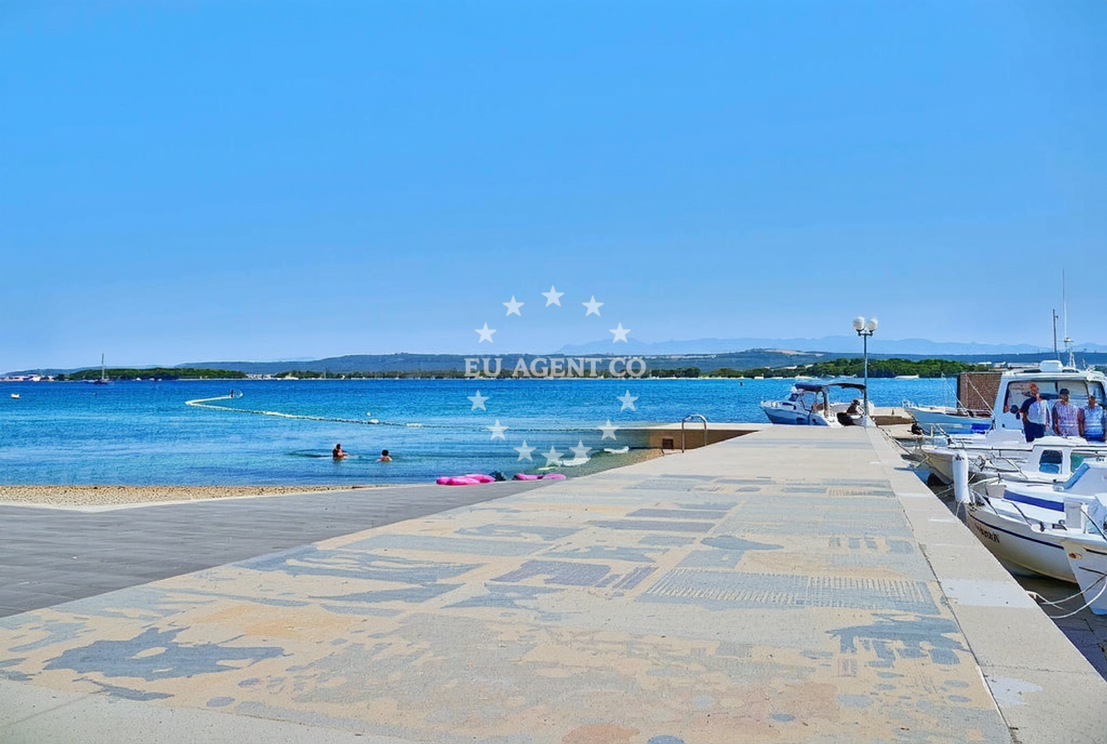 Shoreline and swimming area at Ugrinić (Pašman): beaches and coves (1) in Ugrinić (Pašman)