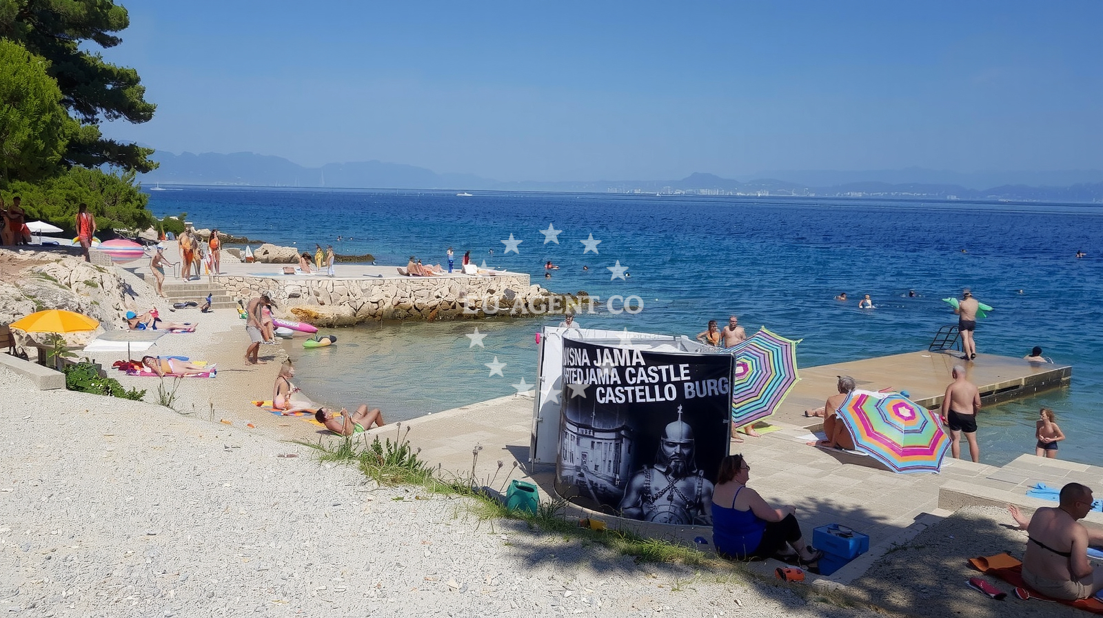 Additional view of Uhlic beach in Porat 185, Porat