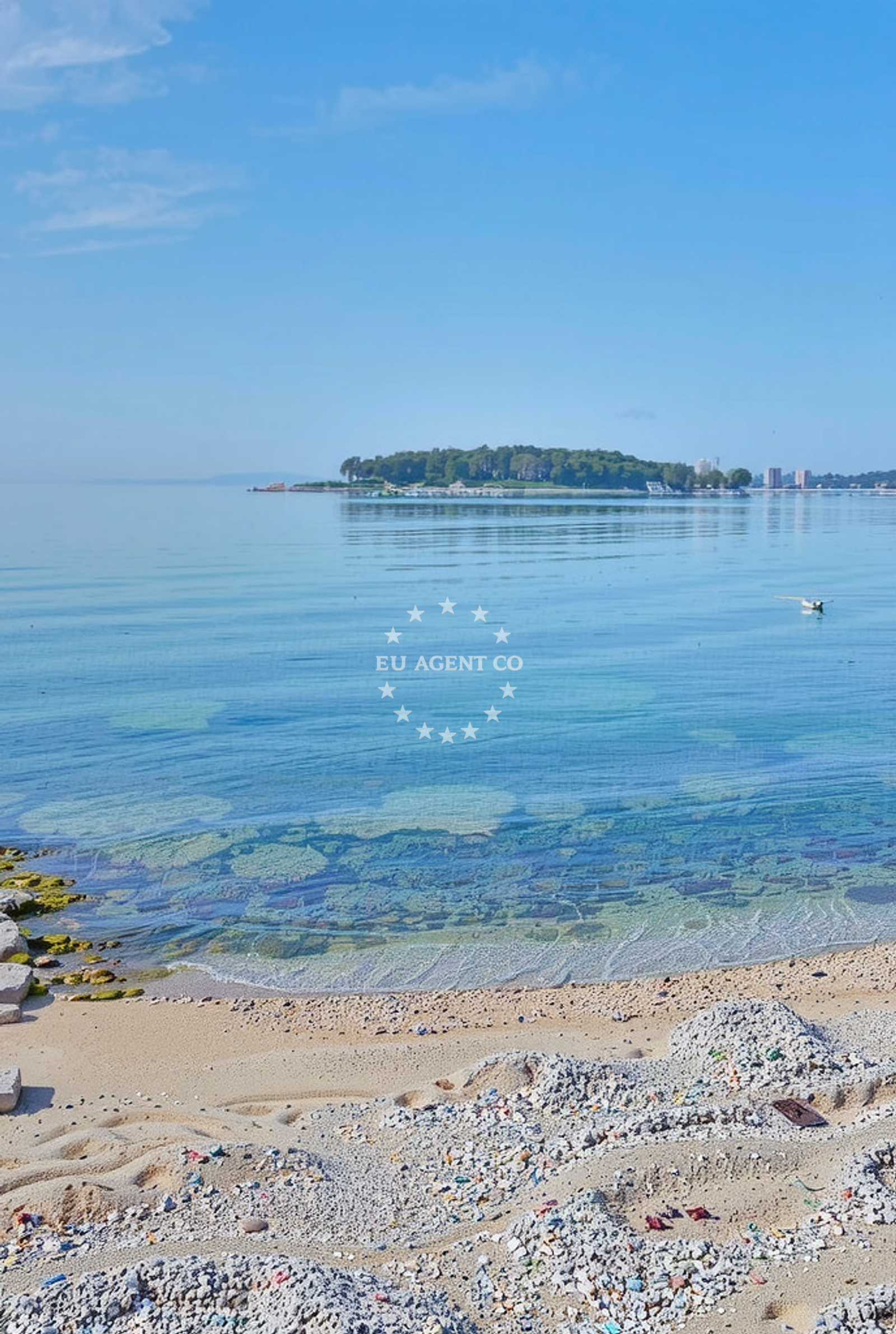 Beach facilities and surroundings at Ulika sjever, Červar in Ulika sjever