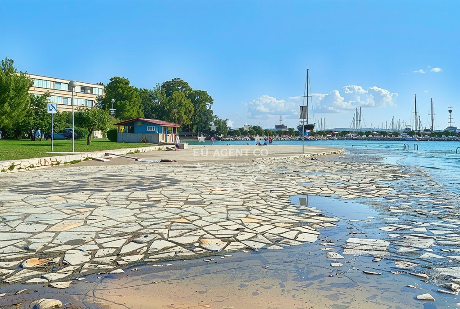 Additional view of Umag: beaches and coves (7) in Umag