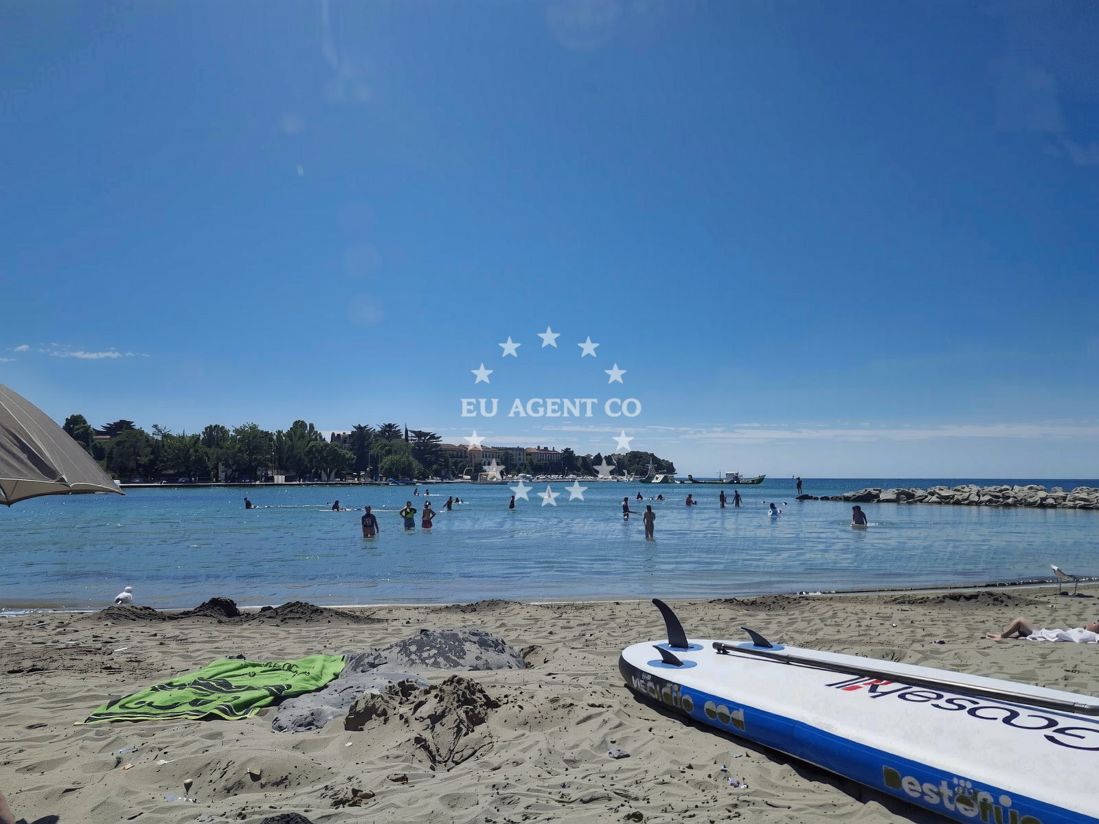 Additional view of Umag Sand Beach in 12 Gian Rinalda Carlia, Umag