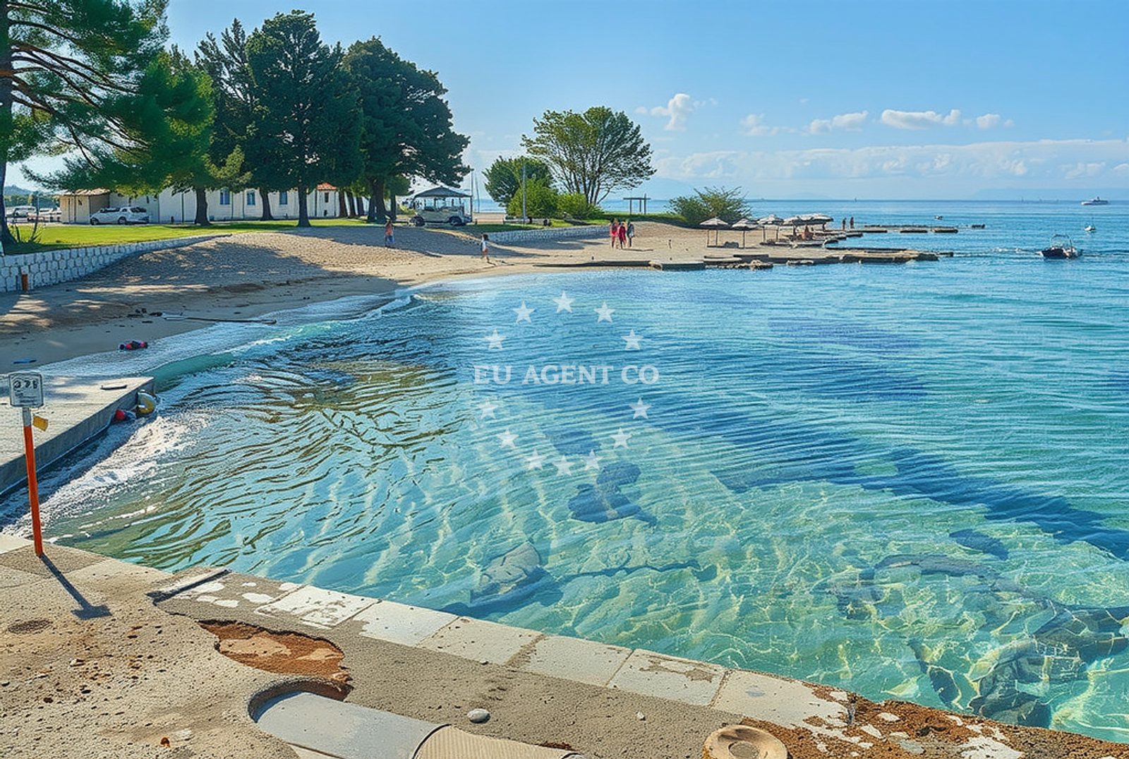 Beach facilities and surroundings at Umaški rt, Umag in Umaški rt