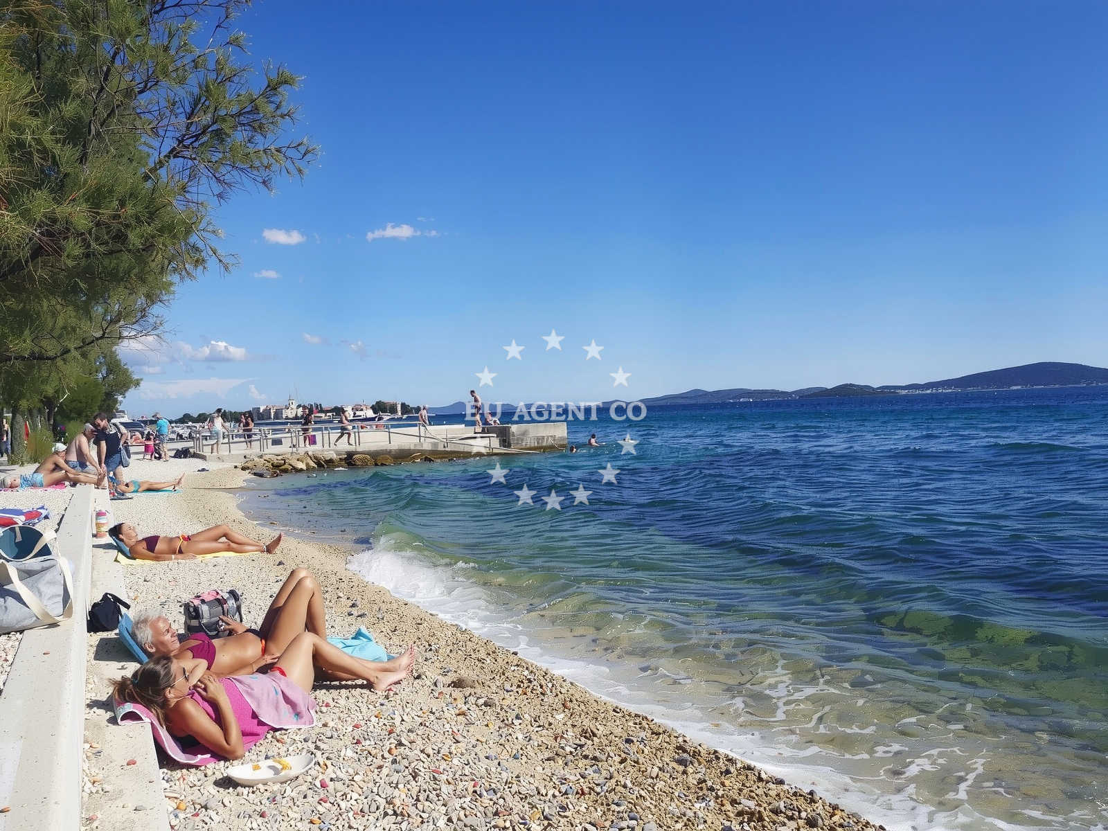 Shoreline and swimming area at Uskok Zadar beach in Ul. Augusta Cesarca 24-f Prizemlje, Zadar