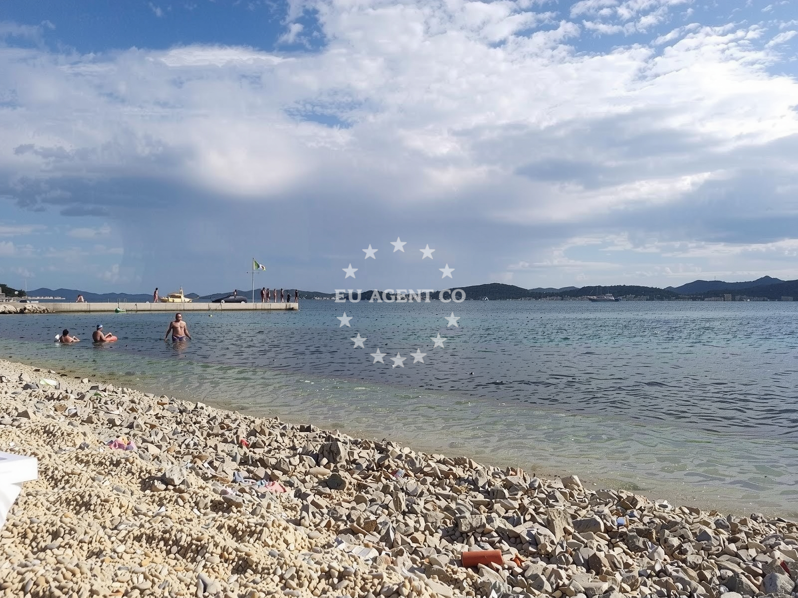 Additional view of Uskok Zadar beach in Ul. Augusta Cesarca 24-f Prizemlje, Zadar