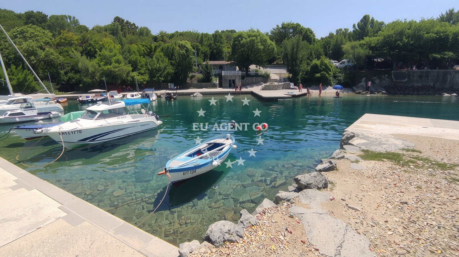 Additional view of Uvala Cavlena Beach in Milohnići 1A, Milohnići