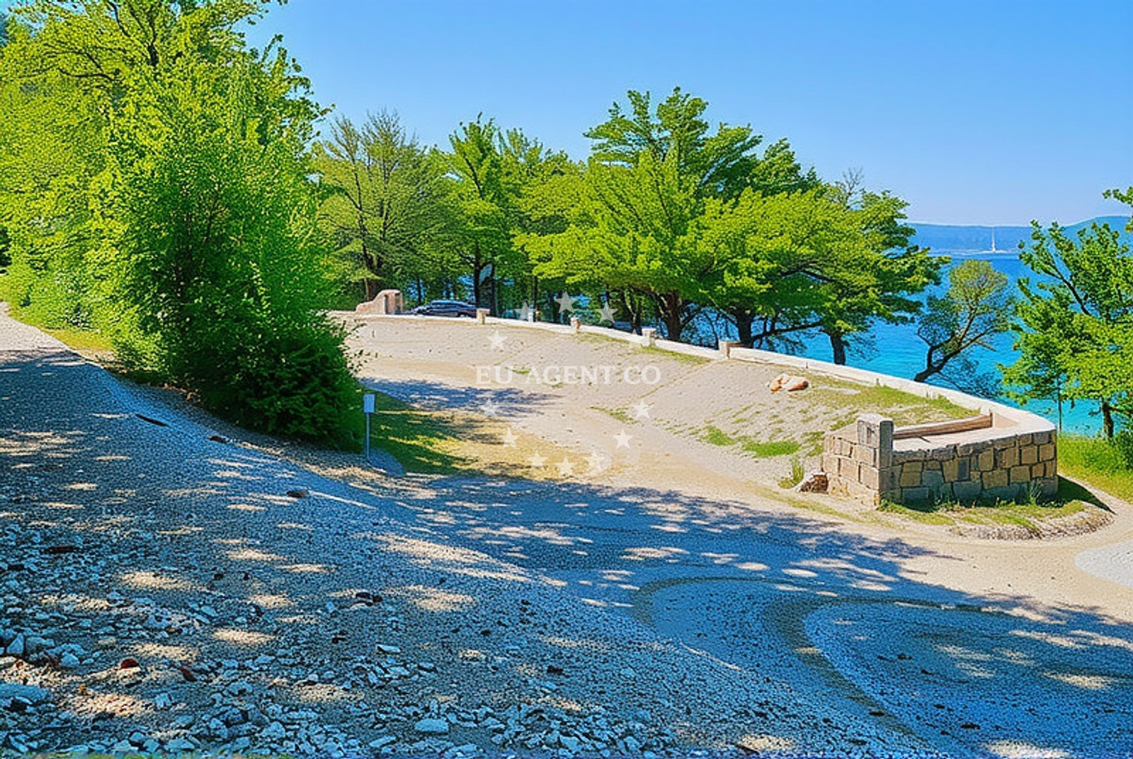 Additional view of Uvala Cavlena Beach in Milohnići 1A, Milohnići