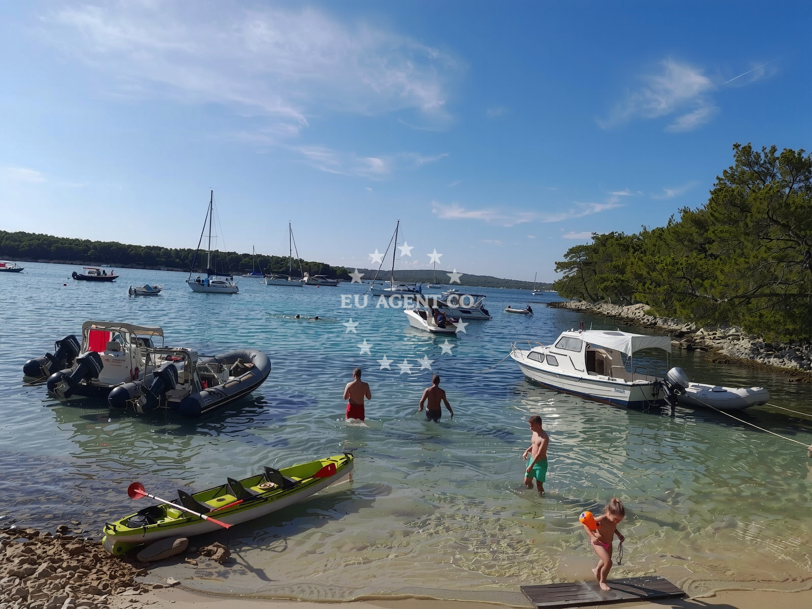Overview of Uvala Engleza in 11 Rujnica ulica, Mali Lošinj