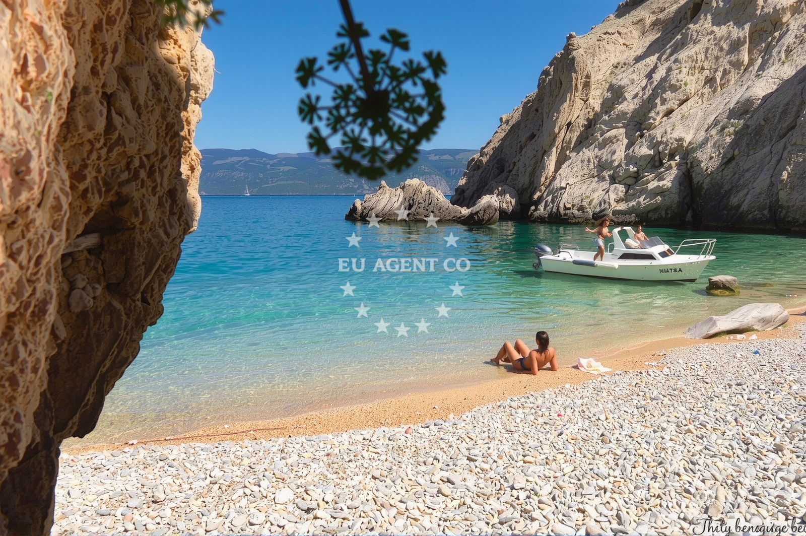 Shoreline and swimming area at Uvala Jasenova in 4 Potok, Baška