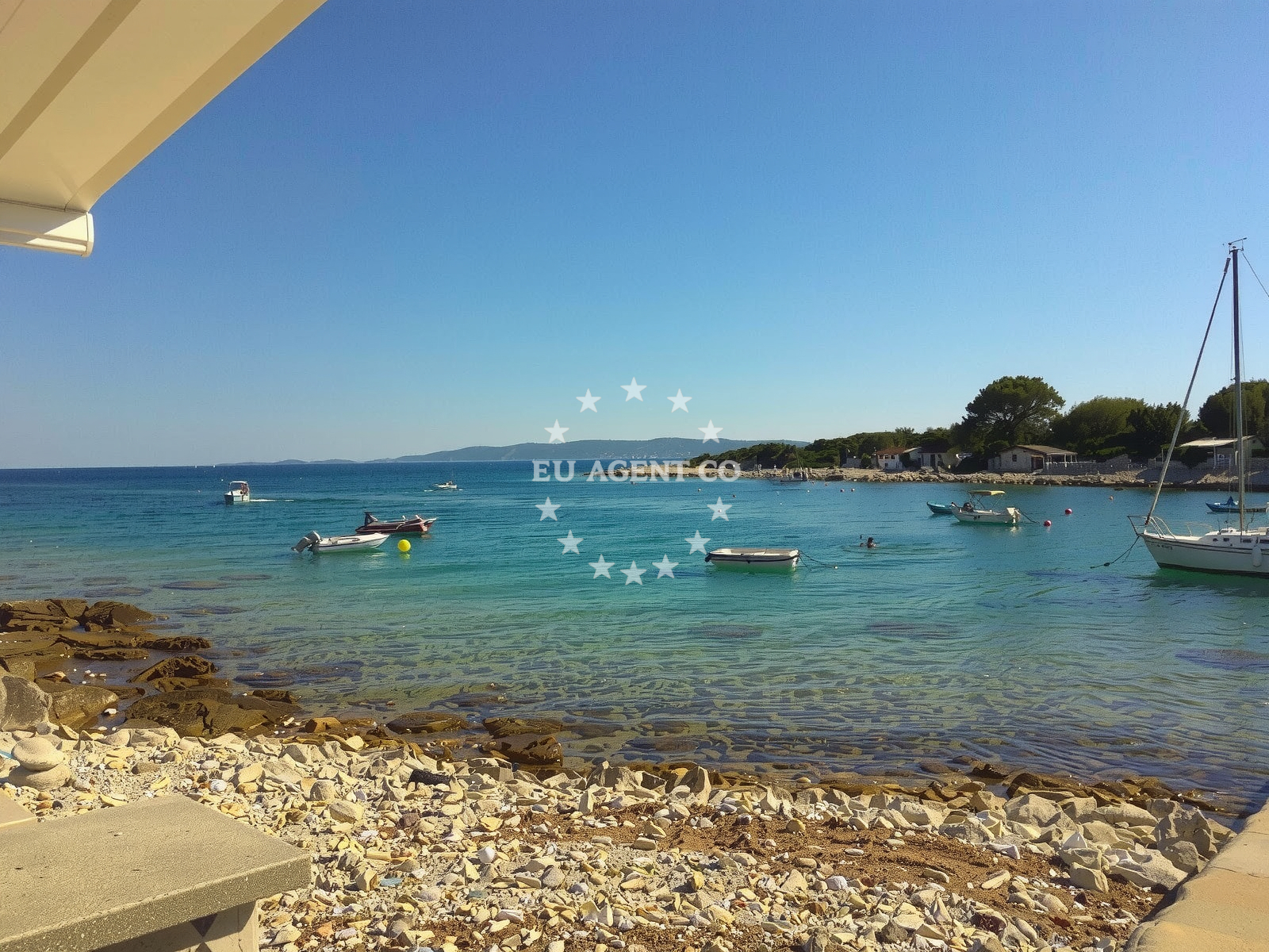 Beach facilities and surroundings at Uvala Lucice in , Punta Križa