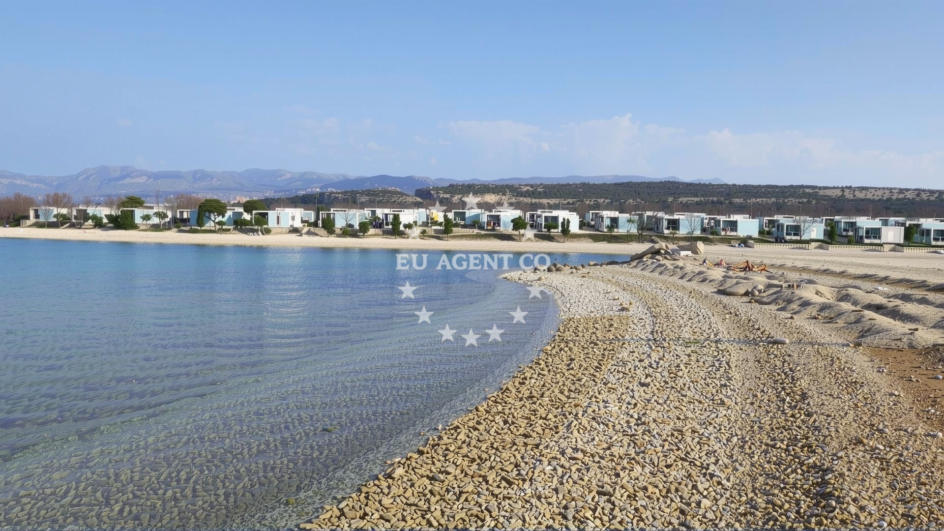 Shoreline and swimming area at Uvala Vodotoc