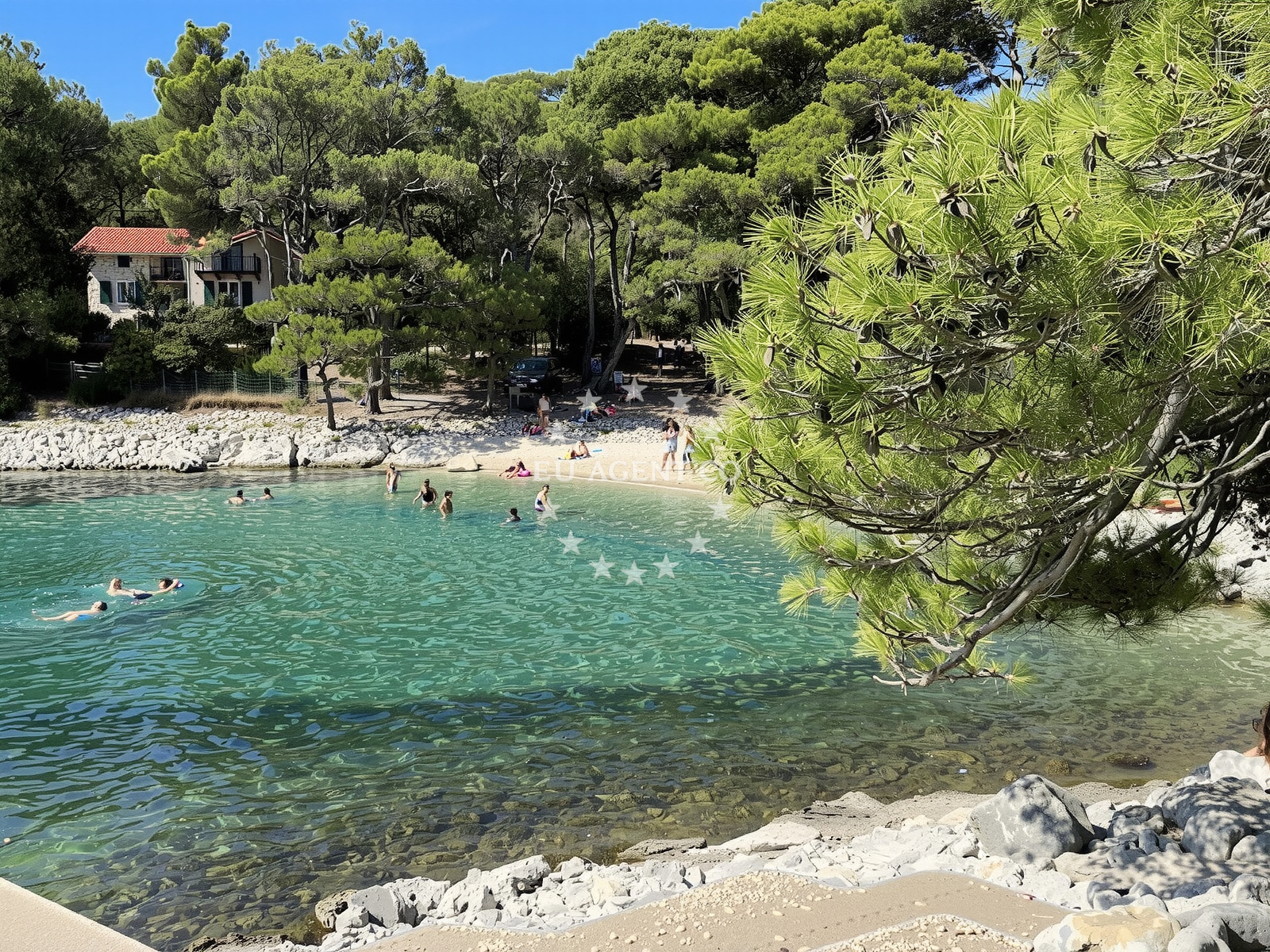 Beach facilities and surroundings at Uvala Zabodarski in Artatore ulica 64, Mali Lošinj