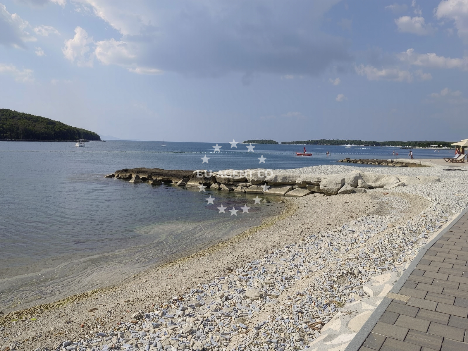Additional view of Val Saline beach in Monsena 1, Rovinj
