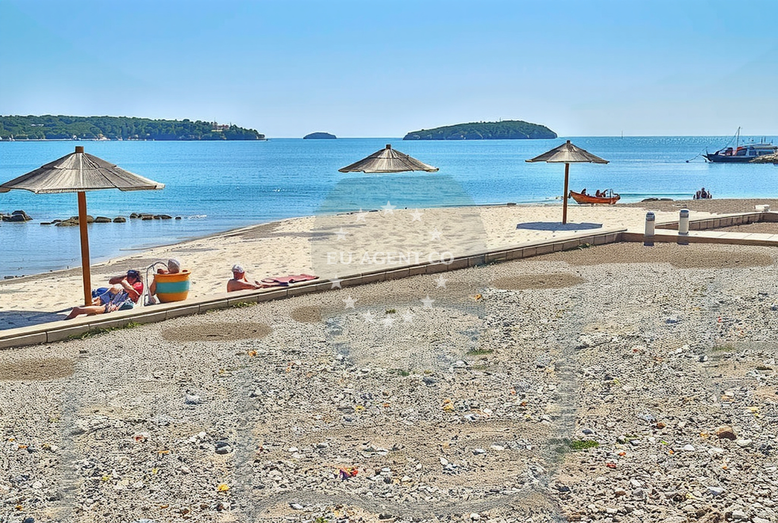 Additional view of Vala beach in Bijela uvala, Poreč