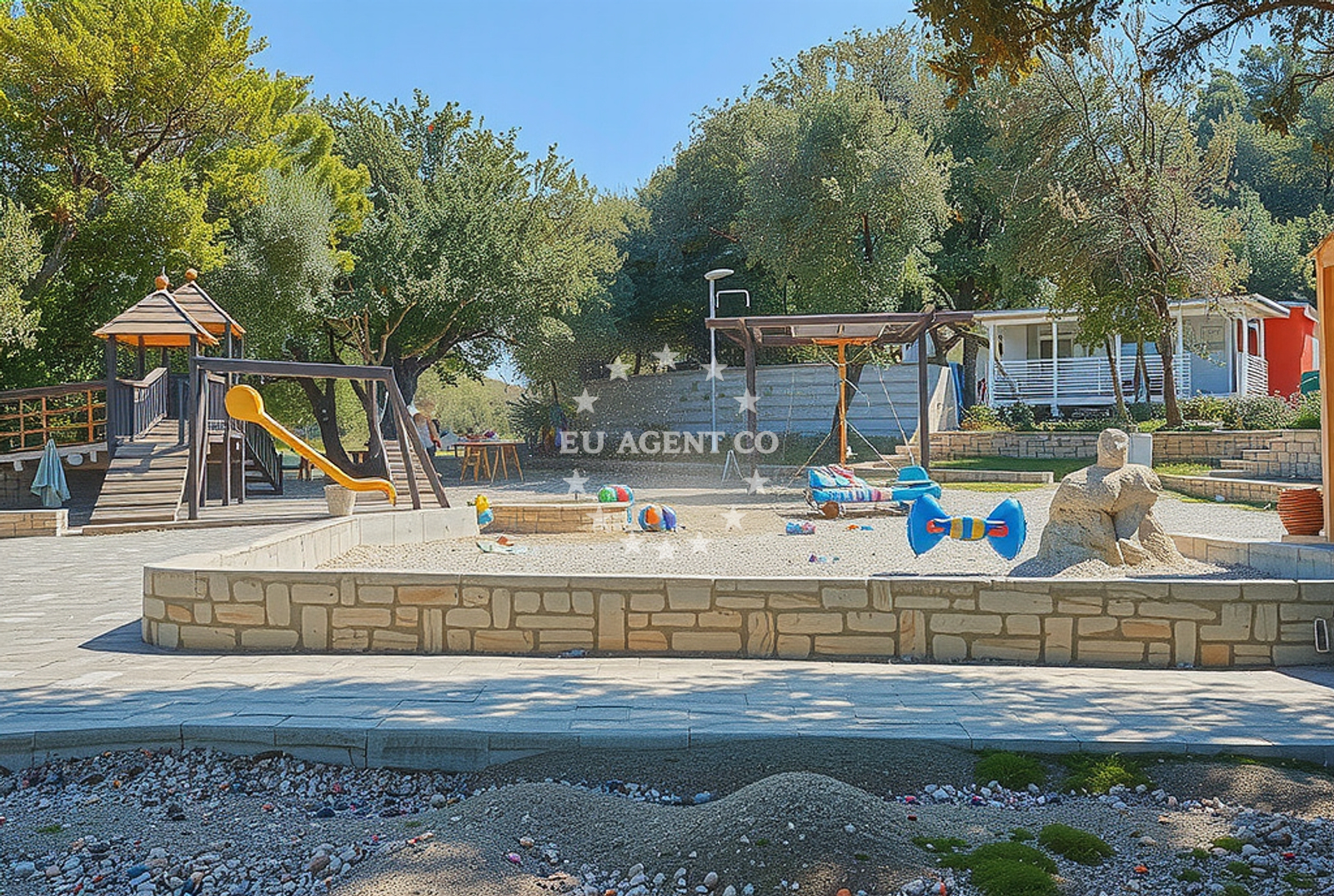 Beach facilities and surroundings at Vala, Vrsar in Vala