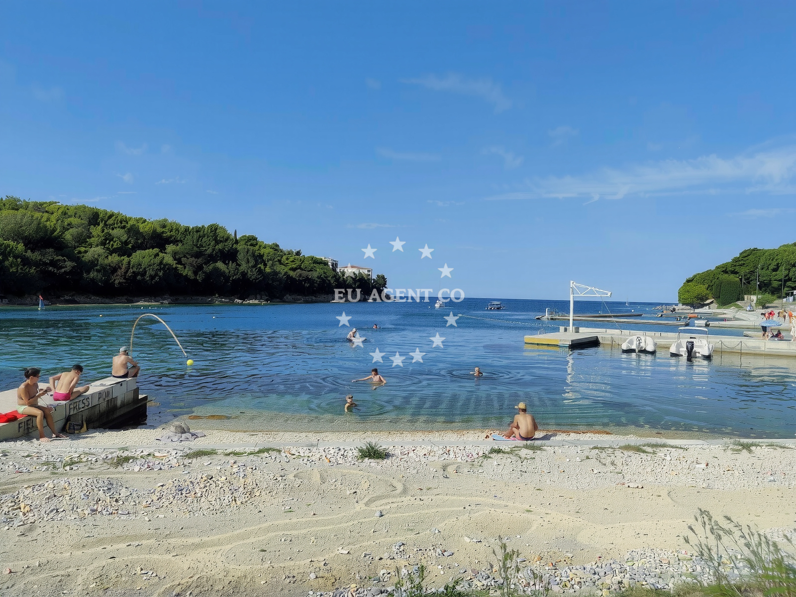 Sea and coastal view of Valkane Beach in 15 Kupelwieserova ulica 52100 Pula, Pula