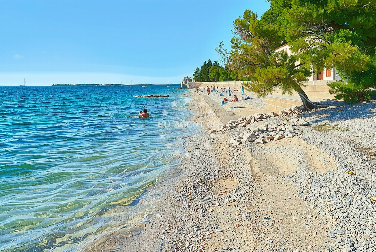 Beach facilities and surroundings at Valmaggiore, Pula in Valmaggiore