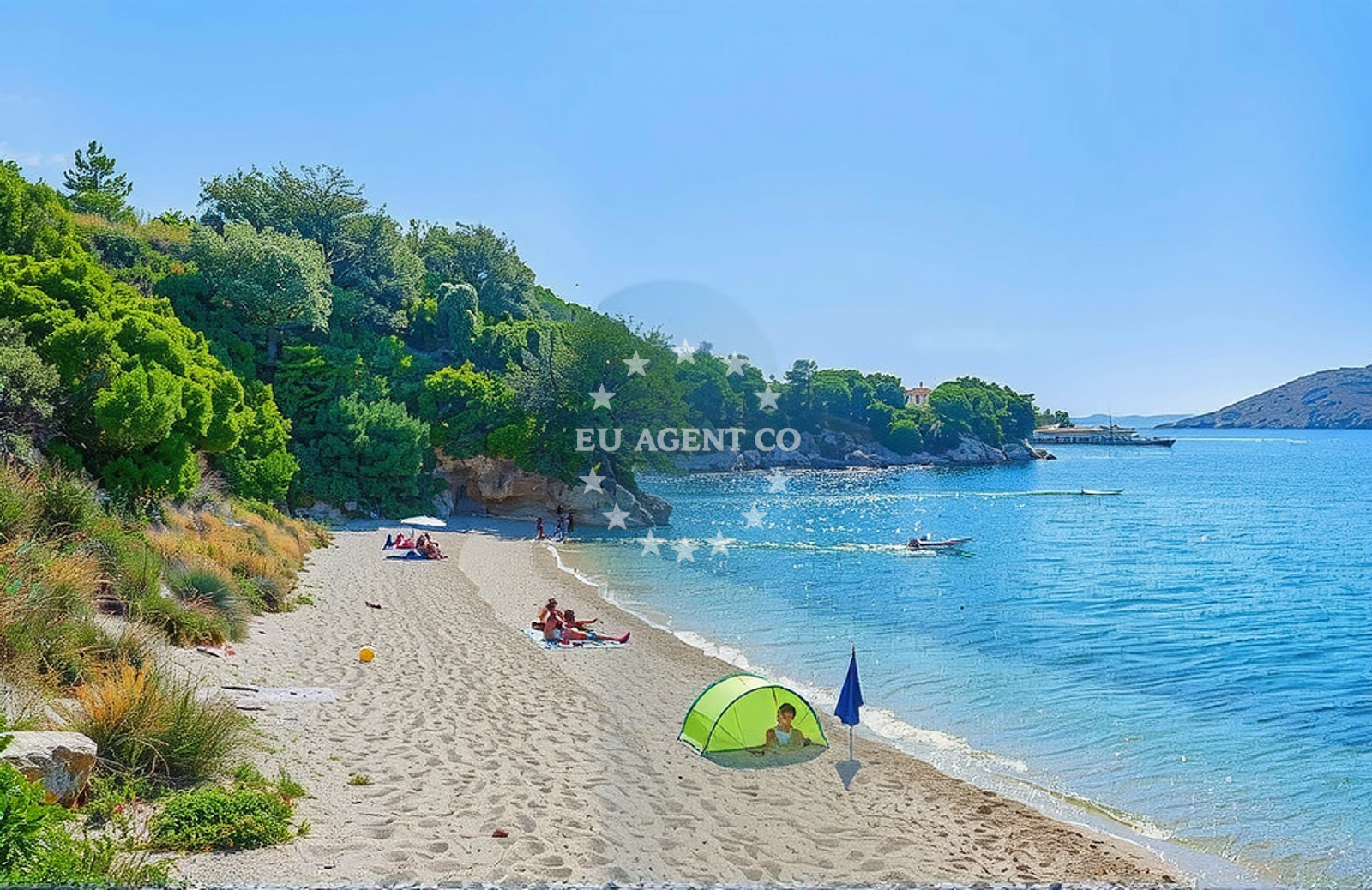 Shoreline and swimming area at Valmartina istok, Barbat na Rabu (Rab) in Valmartina istok
