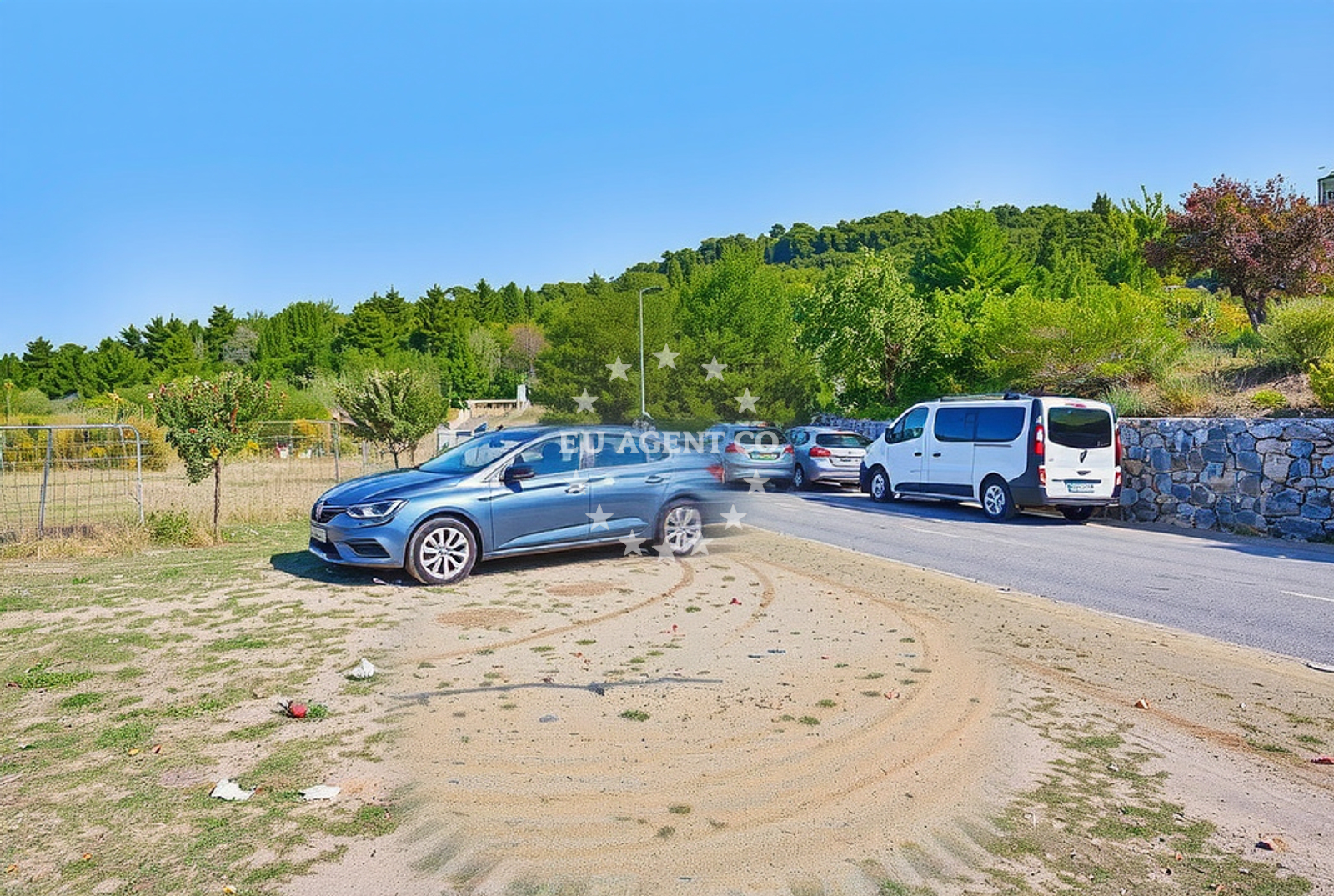 Beach facilities and surroundings at Valmartina istok, Barbat na Rabu (Rab) in Valmartina istok