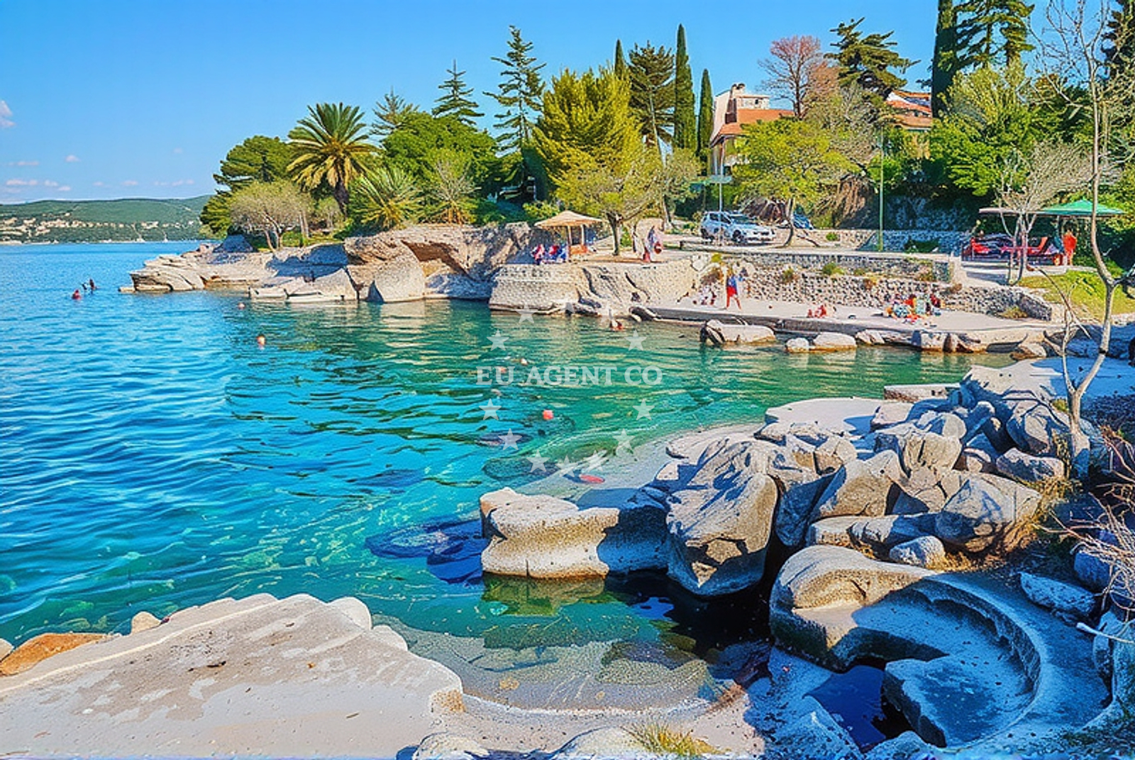 Beach facilities and surroundings at Vantačići (Krk): beaches and coves (4) in Vantačići (Krk)