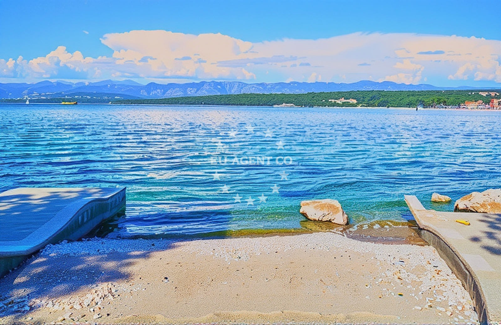 Additional view of Vantačići (Krk): beaches and coves (4) in Vantačići (Krk)