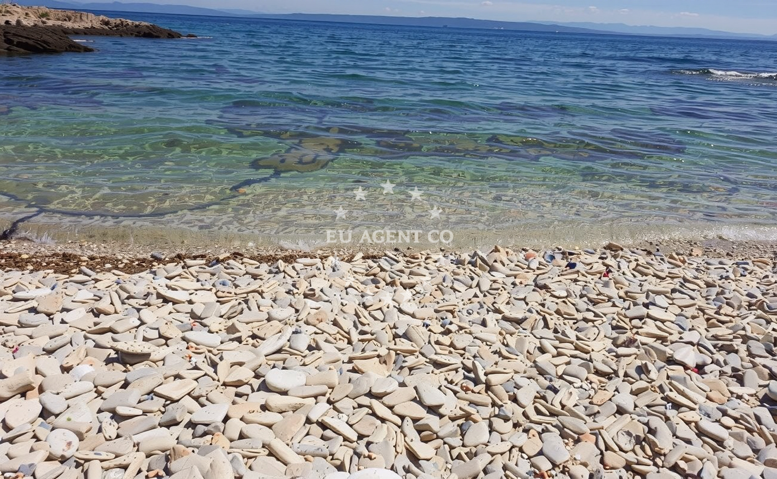 Additional view of Vela Draga beach in palera 11, Ližnjan