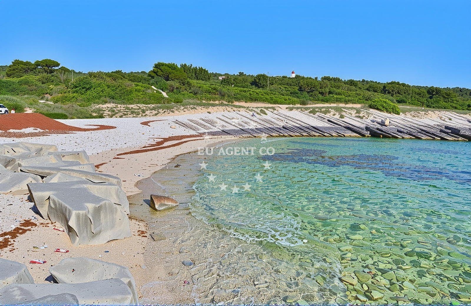 Additional view of Vela Draga beach in palera 11, Ližnjan