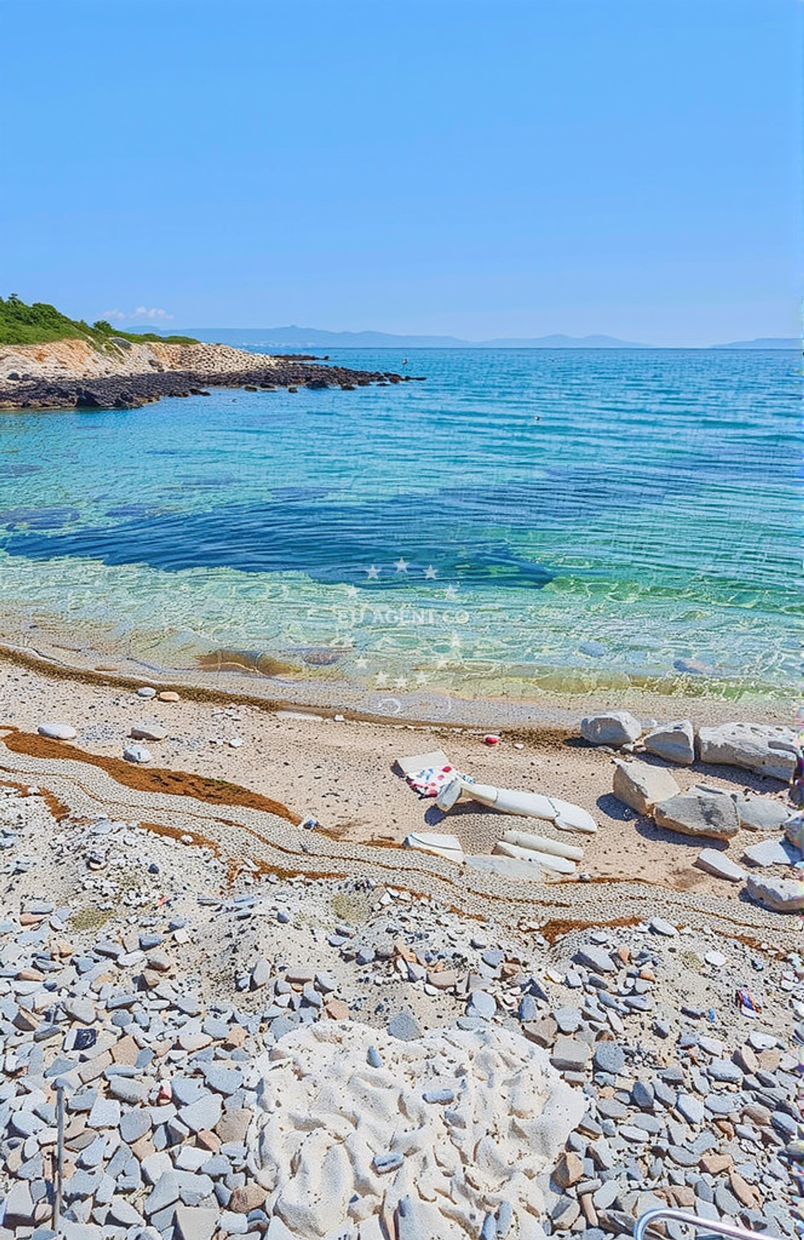 Additional view of Vela Draga beach in palera 11, Ližnjan