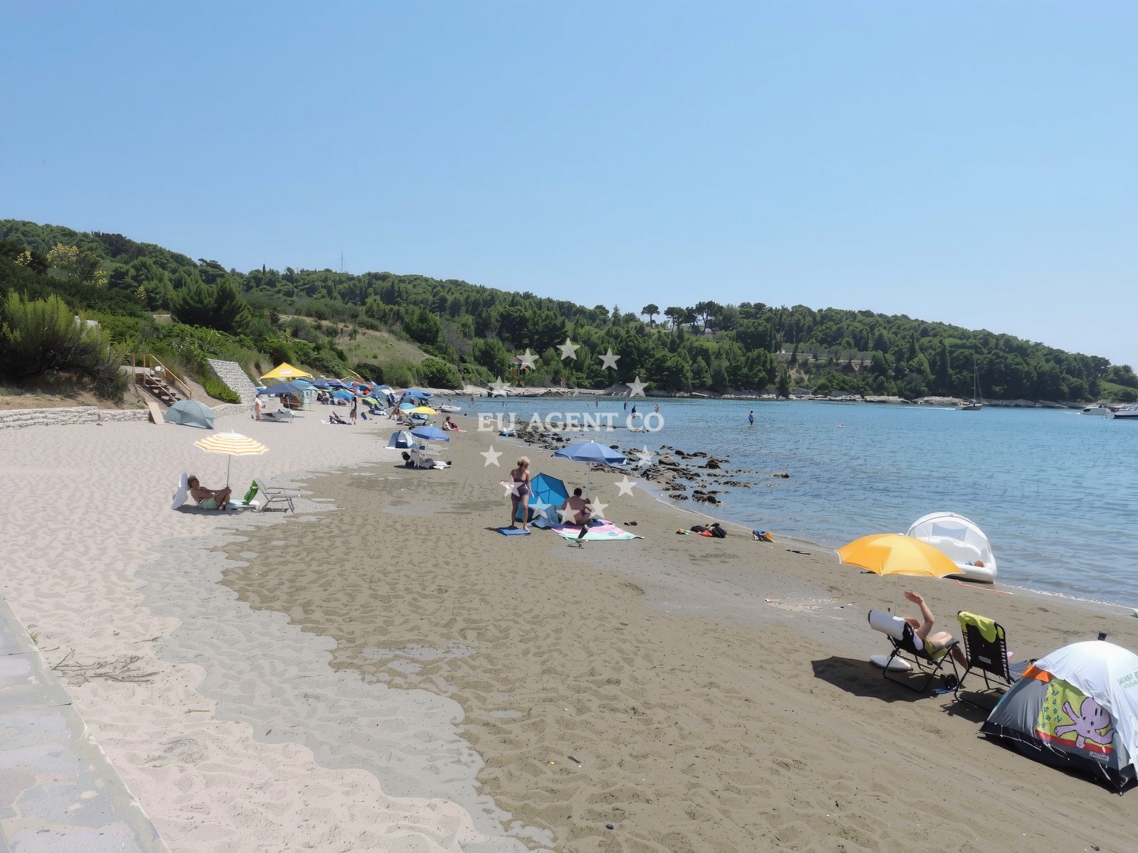 Shoreline and swimming area at Vela Przina beach in 487 Lumbarda, Lumbarda