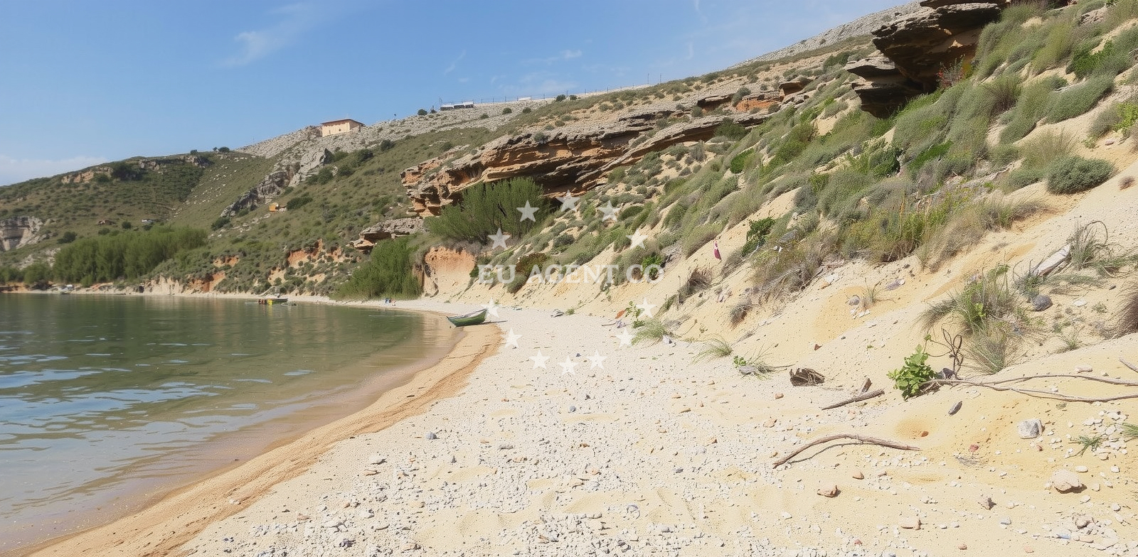 Sea and coastal view of Veli-Bok beach in Dubrovačka ul. 22, Pag