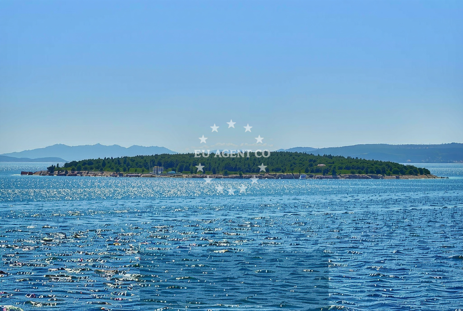 Sea and coastal view of Veli Paranak, Sestrunj (Sestrunj) in Veli Paranak