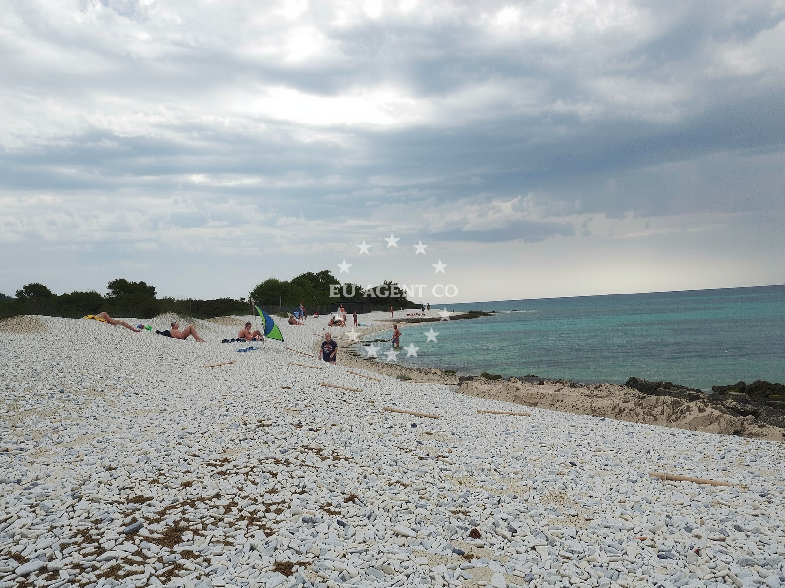 Additional view of Veli Zal beach in Dragove 7, Dragove